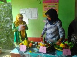 PERINGATI HARI KARTINI, TP-PKK DESA PUTAT ADAKAN LOMBA TUMPENG